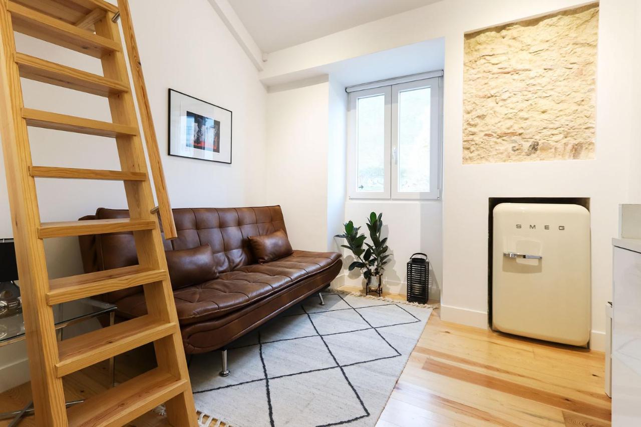 Charming Santos By Homing Apartment Lisbon Exterior photo