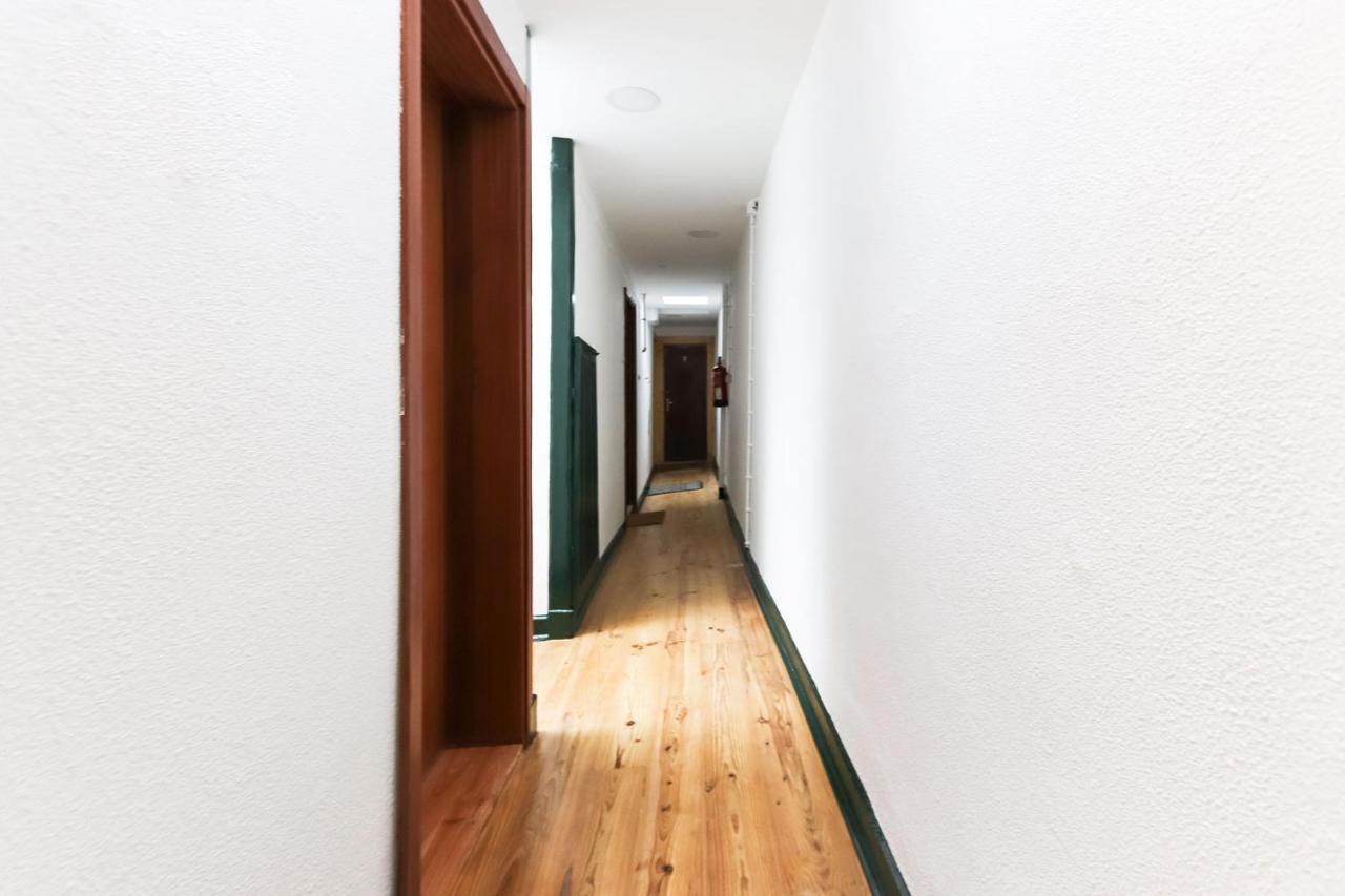 Charming Santos By Homing Apartment Lisbon Exterior photo